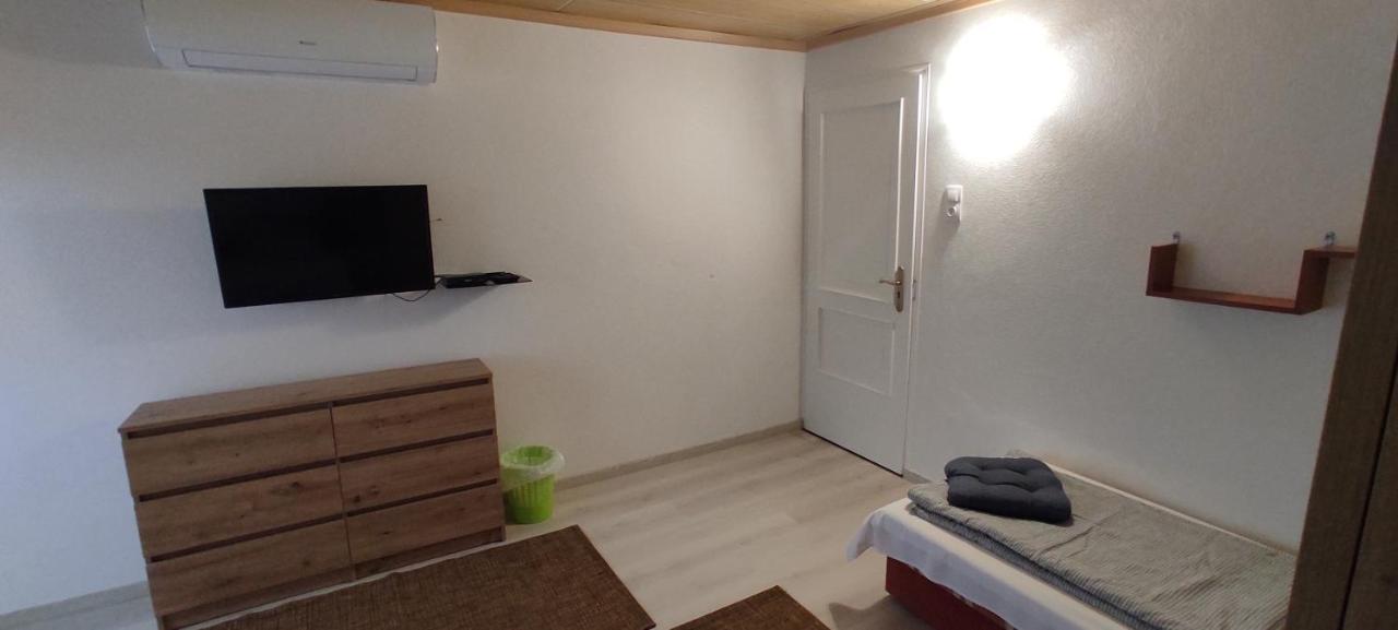 Hotel Timbi Vendeghaz Vonyarcvashegy Exteriér fotografie