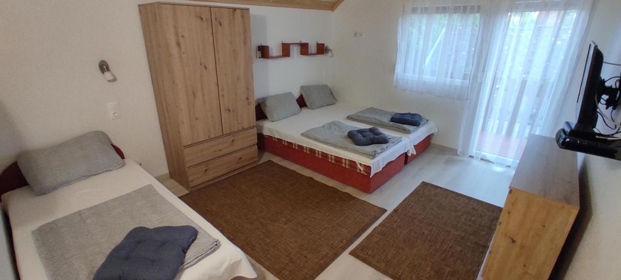 Hotel Timbi Vendeghaz Vonyarcvashegy Exteriér fotografie